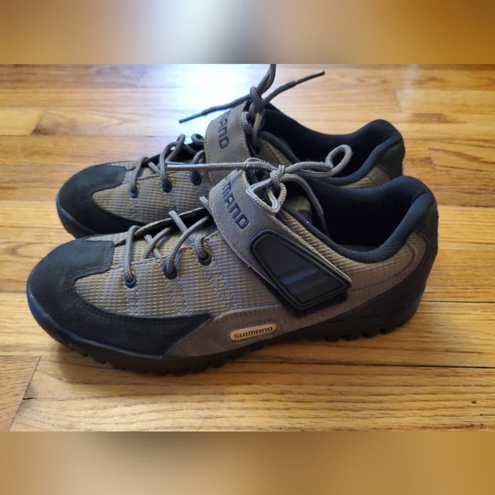 sh-m 038w Shimano women's clip less cycling shoes brown black size 7.5